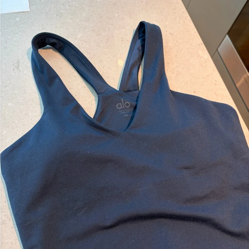 ALO Yoga Navy Airbrush Real Bra Built-In Bra Crop Tank